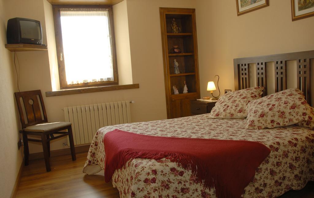 Mas Mallol Puigcerda Room photo
